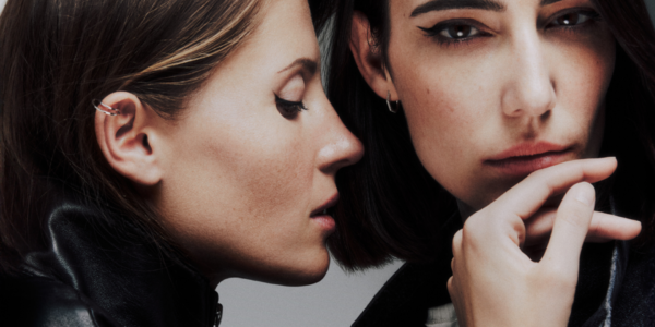 Amelie Lens y Charlotte de Witte juntas para un épico B2B en 2025