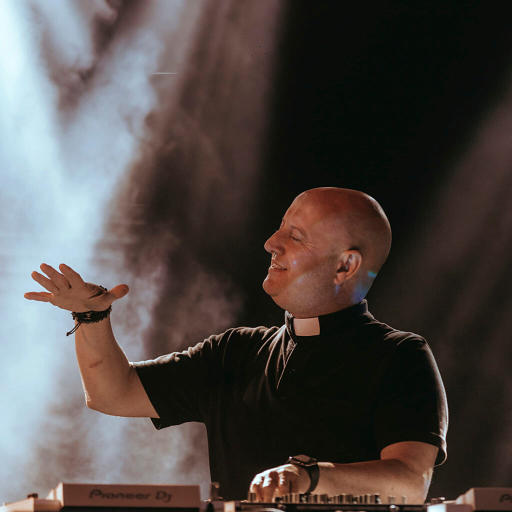 Padre Guilherme en Medusa Festival 2025 en Cullera
